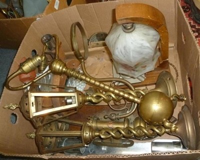 Lot 753 - Two boxes of lamps and lights