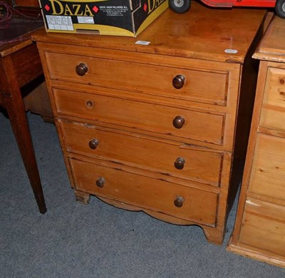 Lot 786 - A Victorian waxed pine chest commode