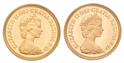 Lot 278 - 2x Elizabeth II, Proof Half Sovereigns 1980;...