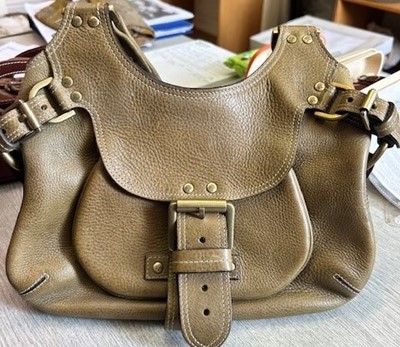 Lot 1216 - Mulberry Phoebe Leather Shoulder Bag, in olive...