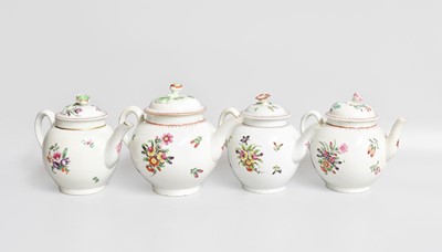 Lot 76 - A Worcester Porcelain Teapot and Cover, circa...