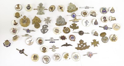 Lot 109 - A Collection of Fifty Six Various Sweetheart...