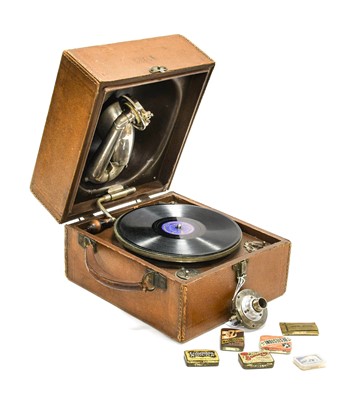 Lot 158 - Decca Beltona 'Bowl-in-Lid' Portable Gramophone