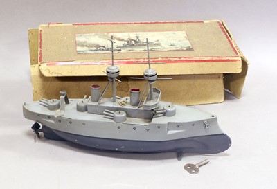 Lot 290 - Bing Battleship