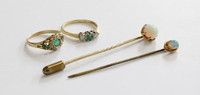 Lot 230 - A Small Quantity of Jewellery, comprising of...