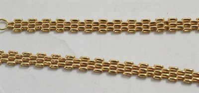 Lot 55 - A 9ct gold brick link necklace