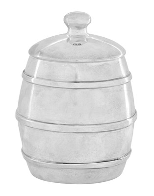 Lot 23 - An Edward VII Silver Canister