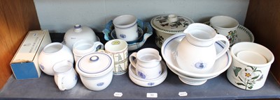 Lot 92 - Assorted Pottery and Porcelain, including...