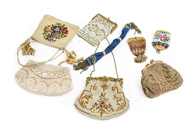 Lot 2212 - Early 20th Century Evening Bags and Purses,...