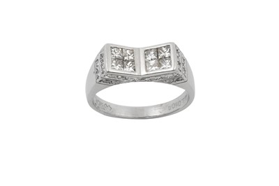 Lot 2250 - An 18 Carat White Gold Diamond Ring of...