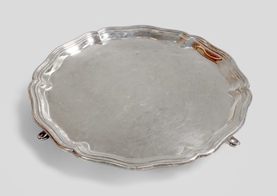 Lot 31 - A George V Silver Salver, by Hawksworth, Eyre...