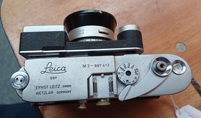 Lot 244 - Leica M3 Camera