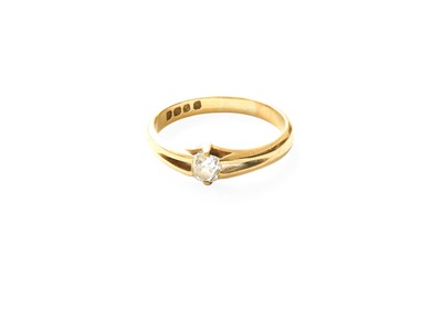 Lot 380 - An 18 Carat Gold Diamond Solitaire Ring, the...