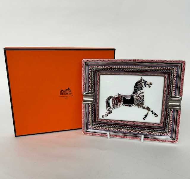 Lot 1020 - Hermès Porcelain Ashtray Depicting a Galloping...