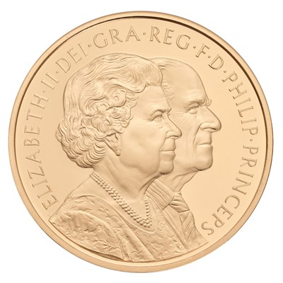 Lot 250 - Elizabeth II, Gold Proof Five Pounds 2007,...