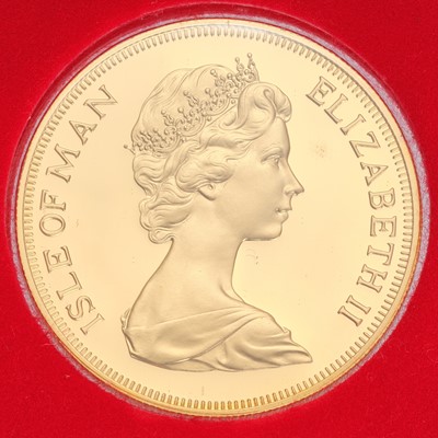 Lot 297 - Isle of Man, Four Coin Sovereign Set 1977,...