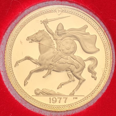 Lot 297 - Isle of Man, Four Coin Sovereign Set 1977,...