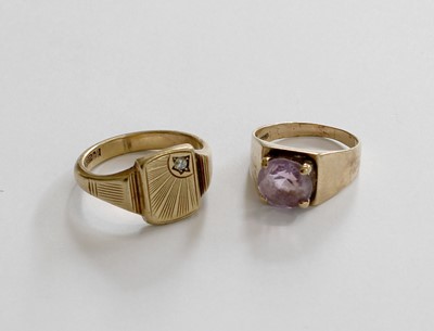 Lot 209 - A 9 Carat Gold Amethyst Ring, finger size P;...