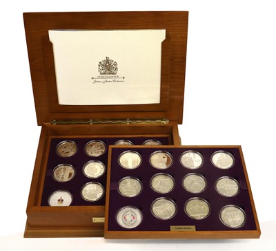 Lot 416 - Royal Mint, The Queen's Golden Jubilee...