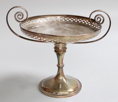 Lot 41 - An Edward VII Silver Pedestal-Dish, by...