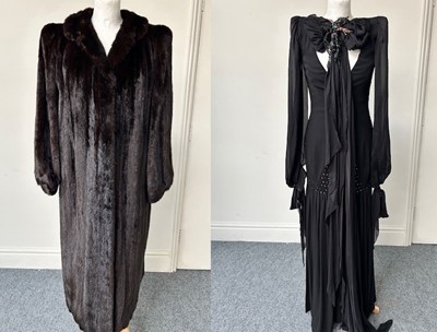 Lot 1007 - Blackglama Dark Mink Coat, of flared shaped...