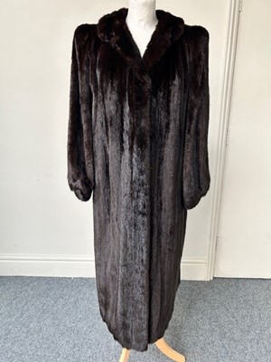 Lot 1007 - Blackglama Dark Mink Coat, of flared shaped...