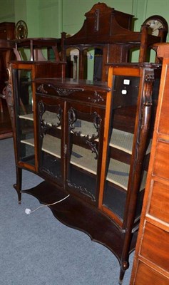 Lot 451 - A late Victorian mahogany glazed cabinet