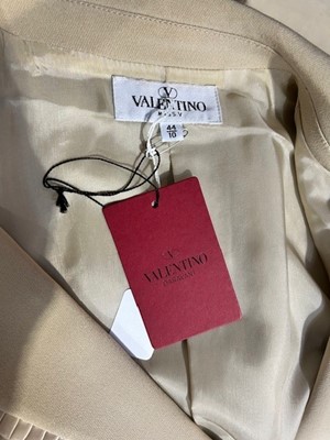 Lot 1027 - Modern Ladies Clothing comprising a Valentino...