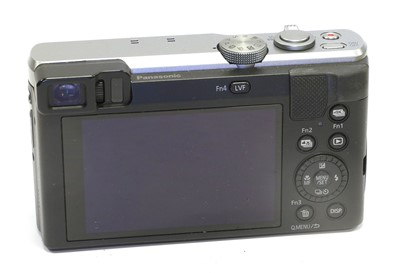 Lot 257 - Panasonic Lumix Compact Cameras