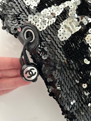 Lot 1089 - Circa 2008/9 Chanel Summer Night Bag, in black...