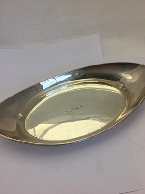 Lot 2102 - A Pair of George V Silver Dishes