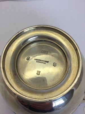 Lot 2099 - A George V Scottish Silver Quaich