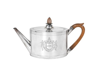 Lot 2017 - A George III Silver Teapot