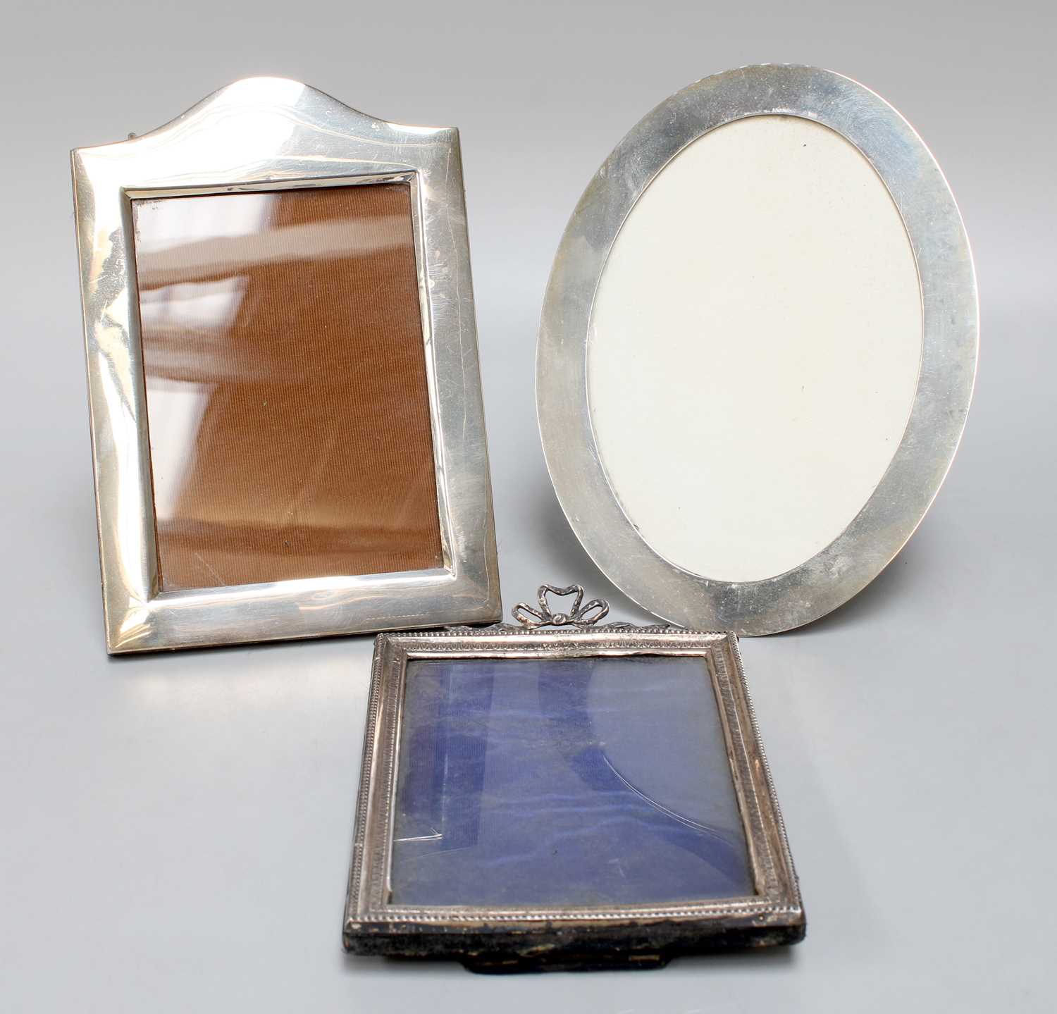 Lot 85 - Three Various Edward VII or George V Silver...