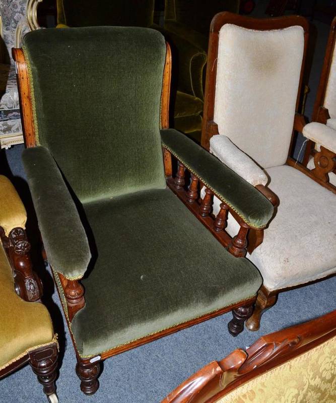 Lot 498 - An Edwardian upholstered mahogany armchair