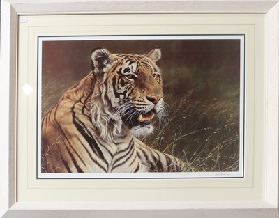Lot 1139 - By & After Alan M Hunter "The Big Yawn", tiger...