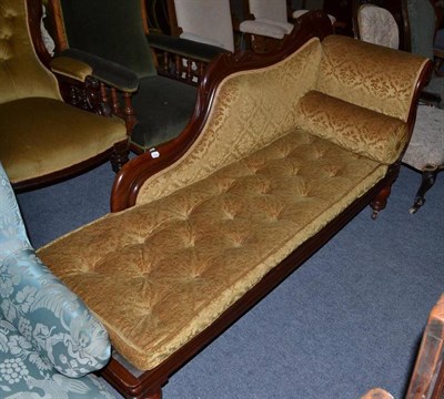 Lot 501 - A Victorian mahogany framed chaise longue