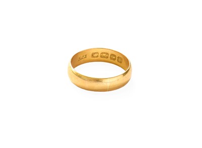 Lot 357 - A 22 Carat Gold Band Ring, finger size R1/2