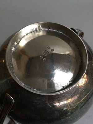 Lot 29 - A George III Silver Sugar-Bowl, by Robert...