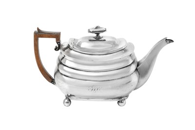 Lot 2018 - A George III Silver Teapot