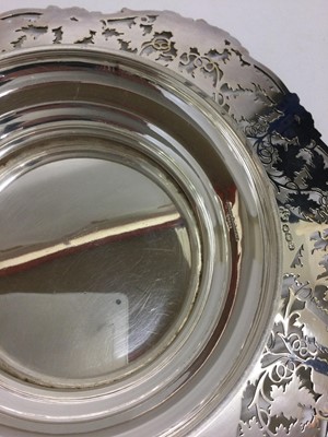 Lot 2105 - A Graduated Pair of George VI Silver Dessert-Stands