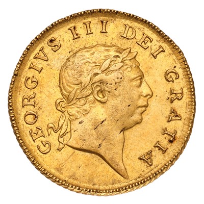 Lot 194 - George III, Half Guinea 1804, seventh laureate...