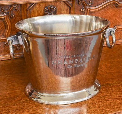 Lot 321 - A Champagne Bucket