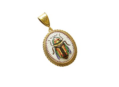 Lot 338 - A Micro Mosaic Pendant, depicting a beetle, in...