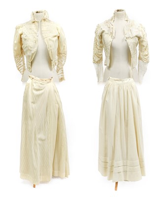 Lot 2166 - An Edwardian Cream Wool Two-Piece comprising a...