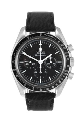 Lot 2131 - Omega: A Stainless Steel Chronograph...