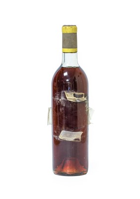 Lot 3014 - Château d’Yquem Lur Saluces 1965, Sauternes...