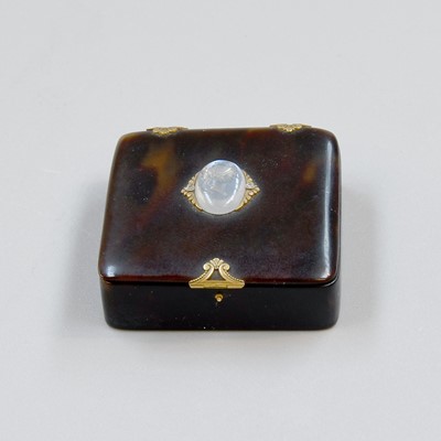 Lot 70 - A Gold and 'Gem'-Set Tortoiseshell Box, square,...