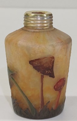 Lot 339 - A Daum Nancy Enamelled Cameo Les Champignons...