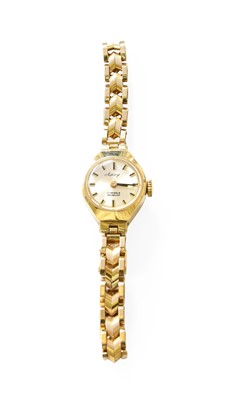 Lot 419 - A Lady's 9 Carat Gold Asprey Wristwatch